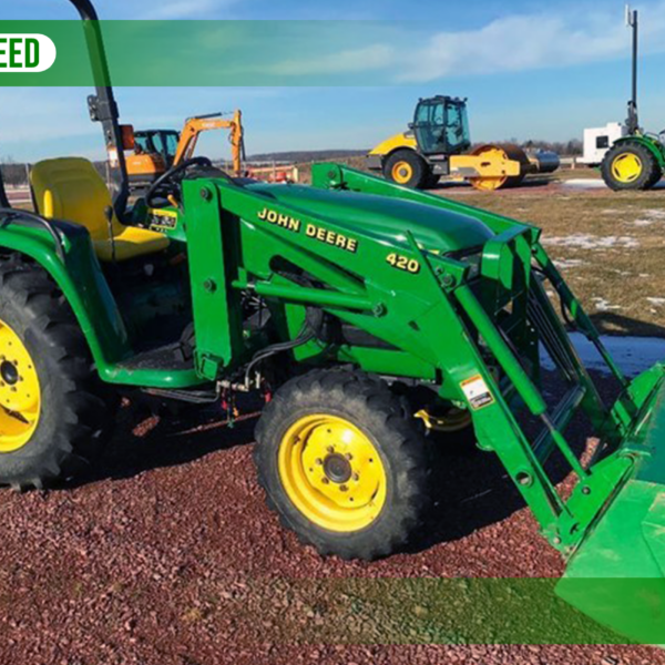 John Deere 420 Loader
