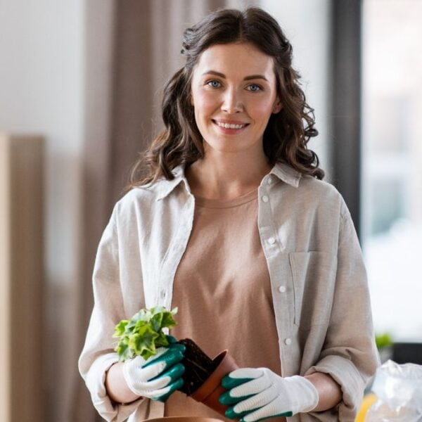 Urban Gardening: Tips for Growing Plants in Limited Spaces