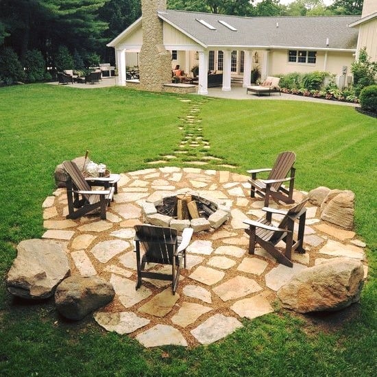 Natural Stone Patio Fire Pit with Boulder Accents