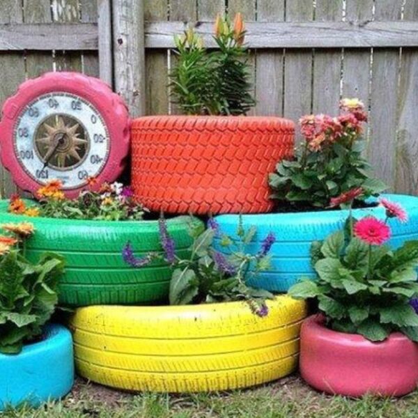 35 Brilliant DIY Tire Planter Ideas That'll Beautify Your Garden on a Budget