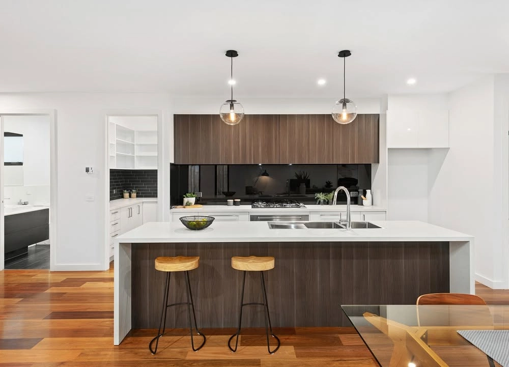 Stunning Small Kitchen Renovation Ideas With Farmhouse Sink image