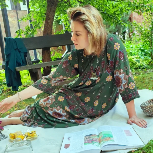 34 Peaceful Small Garden Ideas for Book Lovers Will Obsess Over, Your Reading Space, Create Paradise