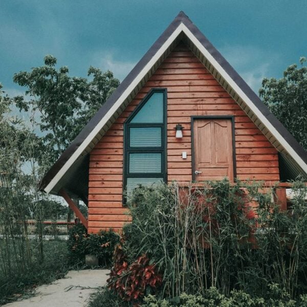 Don't Buy a Tiny Home Until You Read About These 7 Costly Money Traps