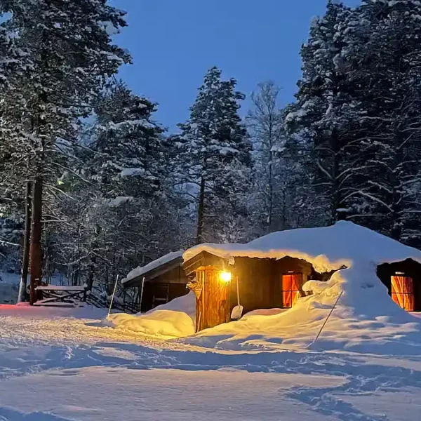 This Norway’s Tiny Hobbit Cabin Looks Like It Was Built for Fairytales