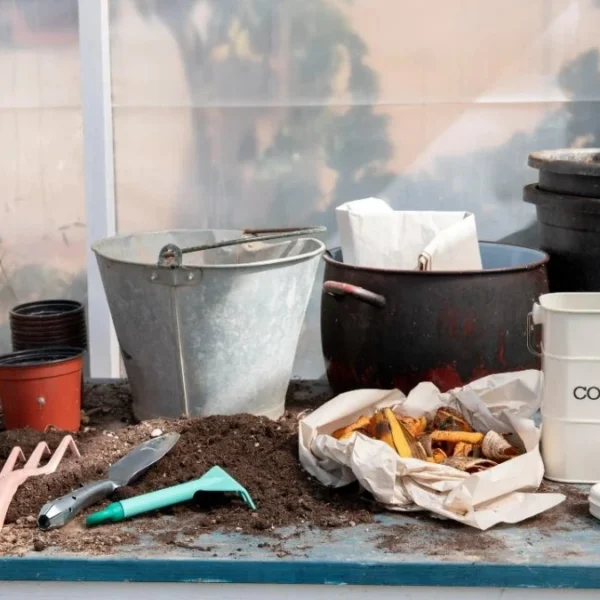 Balcony composting for small spaces