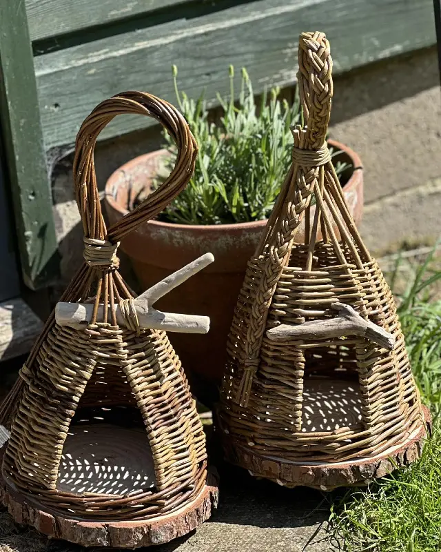 Woven Willow Nesting Pods