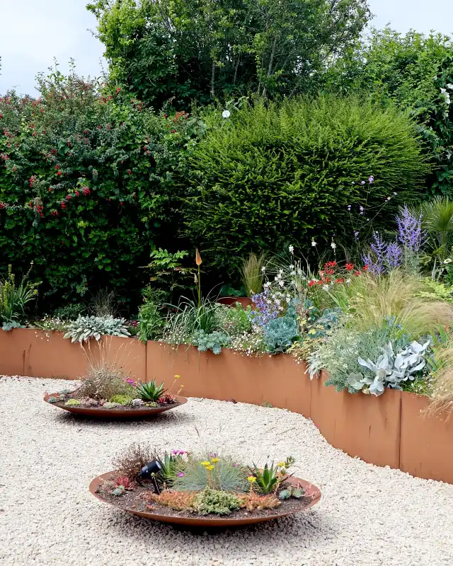 Corten Steel Retaining Edging