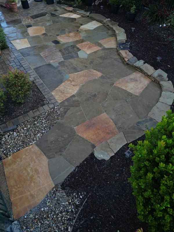 Natural Flagstone Patio Mosaic Layout