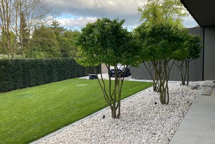 Chunky Stone Garden Edging