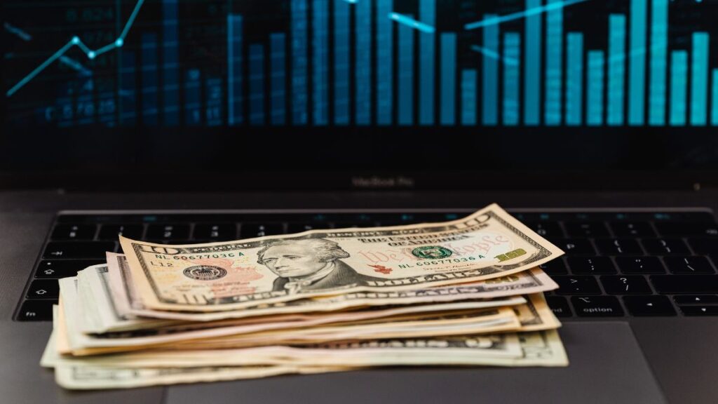 The Short Answer: $1 Million in 15 Years Takes About $3,155 a Month at 7%